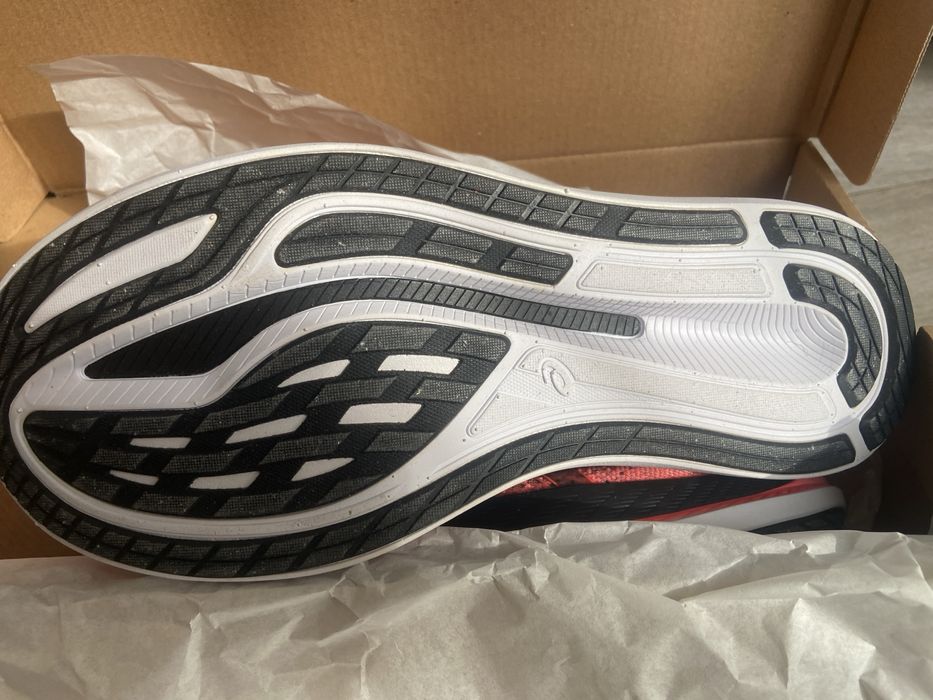 Ново! Asics Glideride 2 - Обувки за бягане - номер 44