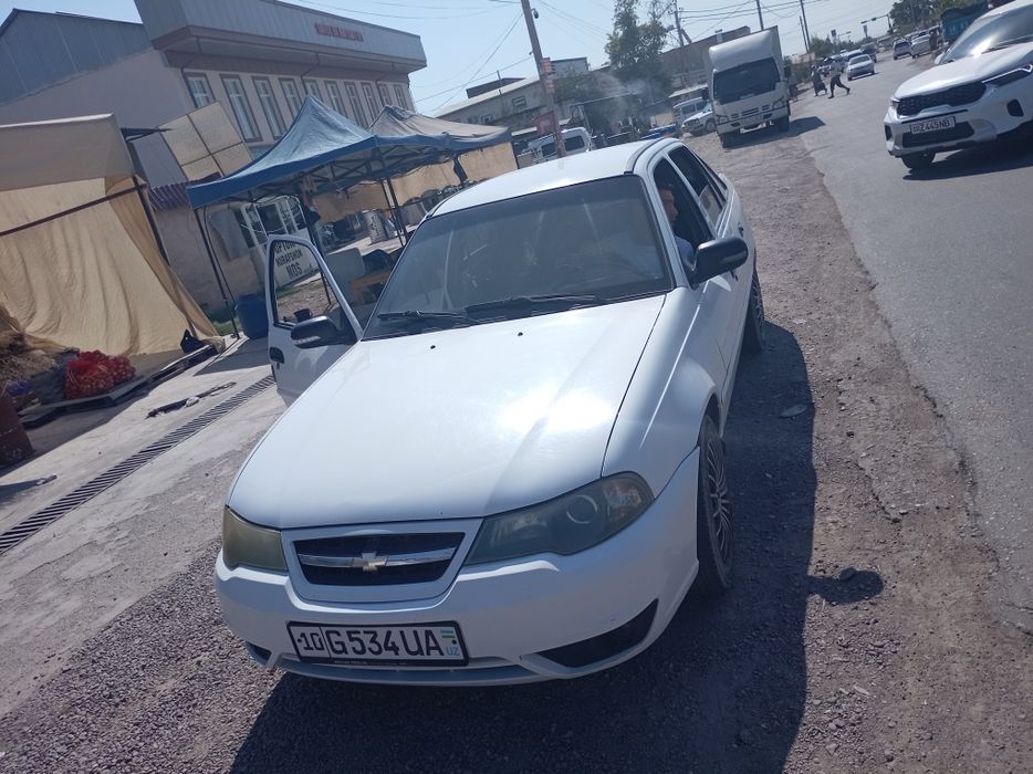 Neksiya 2 holati yaqshi mator karopka zor faqat haydash kere