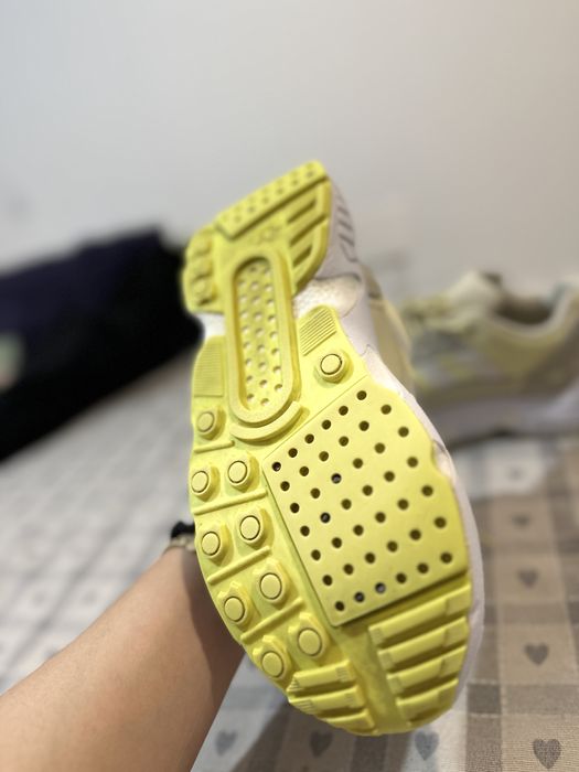 Adidas Originals ZX22 Boost