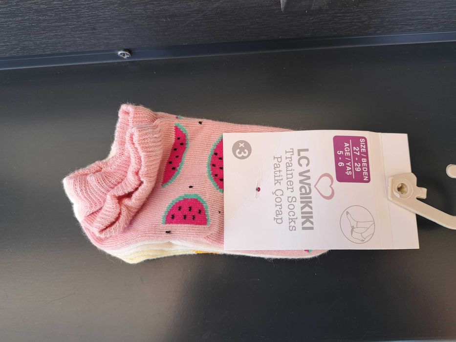 Рокли, бельо, чорапи,