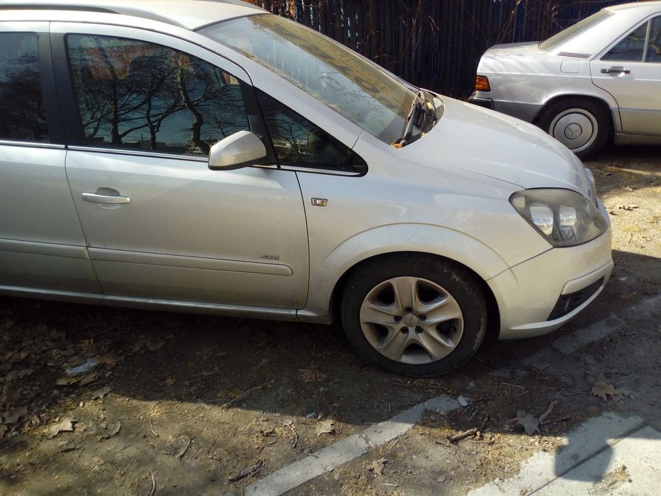 Опел Зафира 2006 На части 1,9 дизел, Opel Zafira