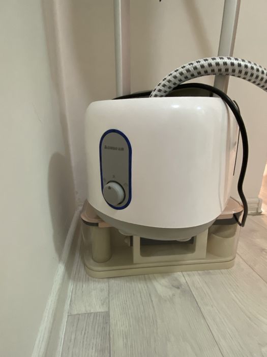 Отпариватель в рабочем состоянии