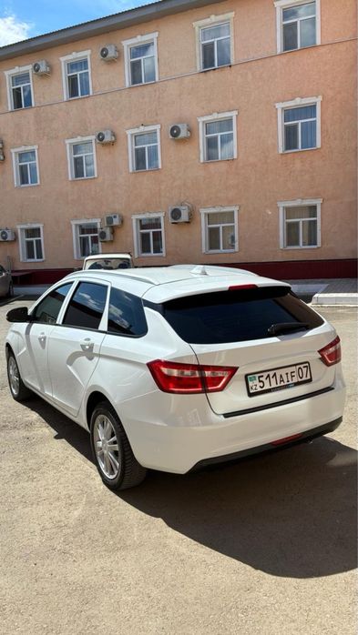 Продам LADA VESTA SW 2019 года