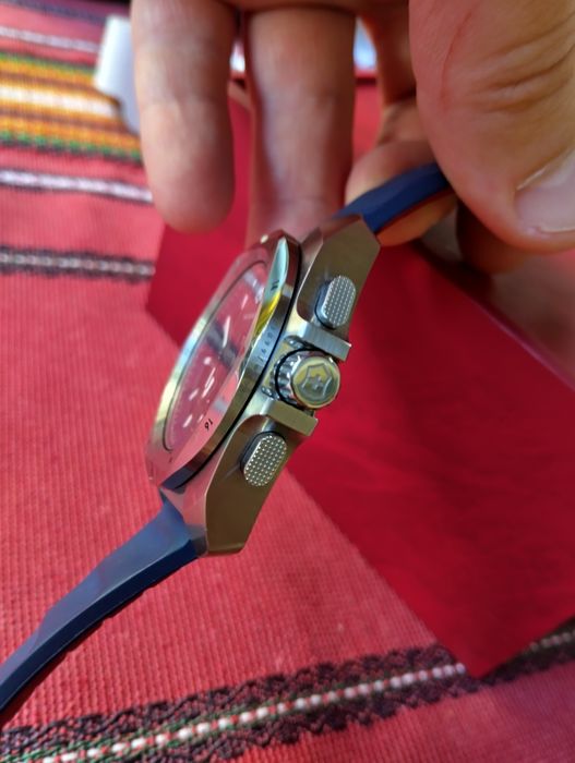Victorinox I.N.O.X. Chrono Swiss made