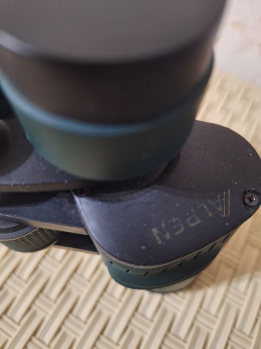 Продам бинокль в хорошем состоянии.