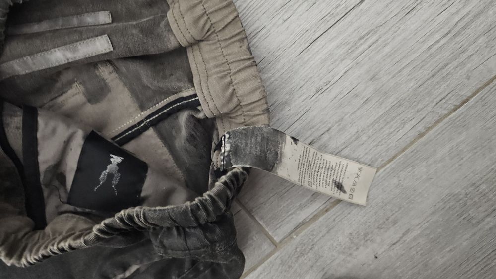 Shorti rick owens pods