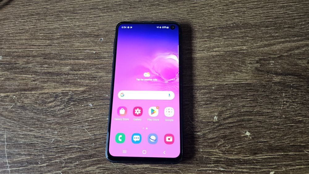 Samsung S10e albastru