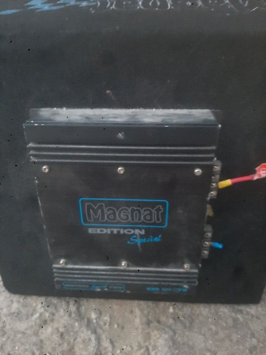 subwoofer auto magnat