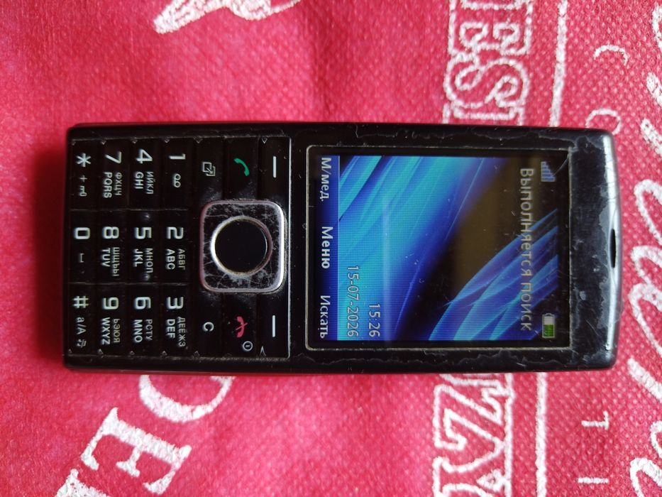 Продаётся телефон Sony Ericsson J108i