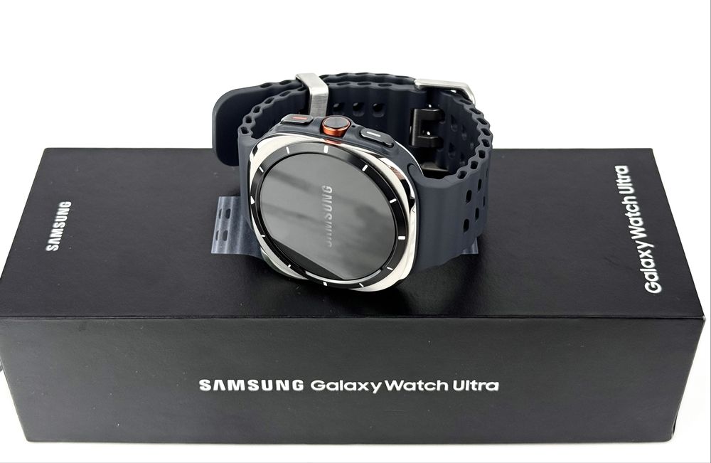 Samsung Galaxy Watch Ultra LTE 47mm 2025 Titanium Silver Гаранция!