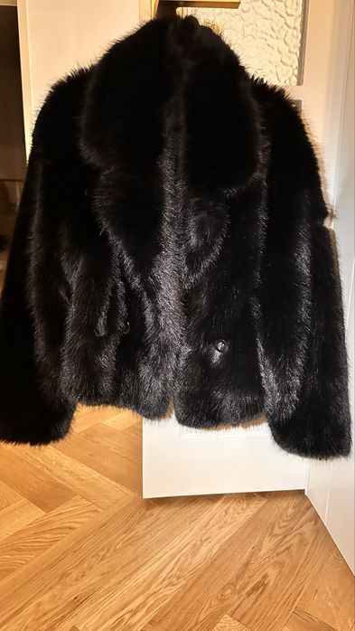 Эко шуба черного цвета