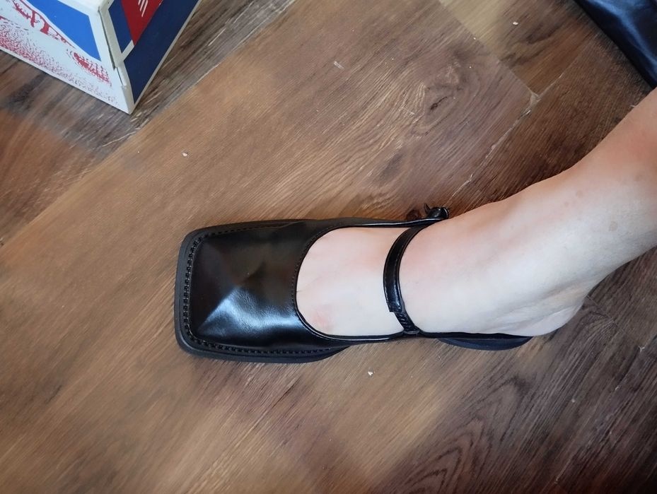 Балетки и мюли из высококачественной экокожи, очень симпатичные.