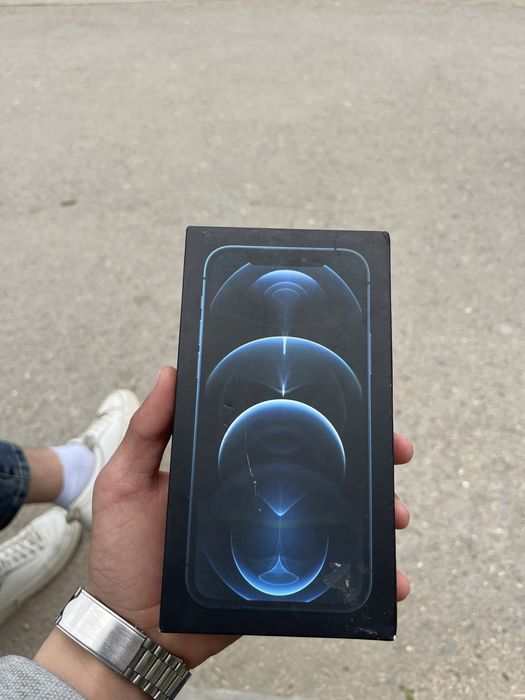 iPhone 12pro.