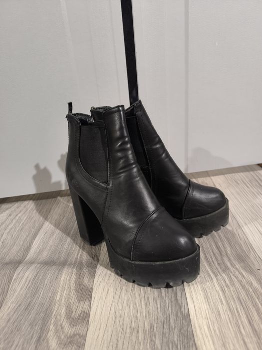 Женские полусапожки