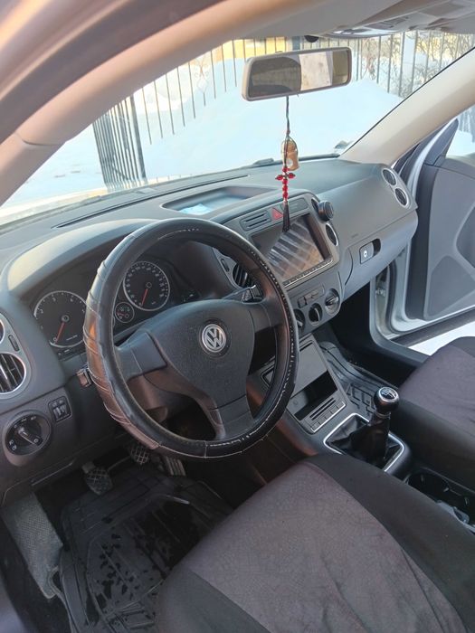 Volkswagen tiguan 2008