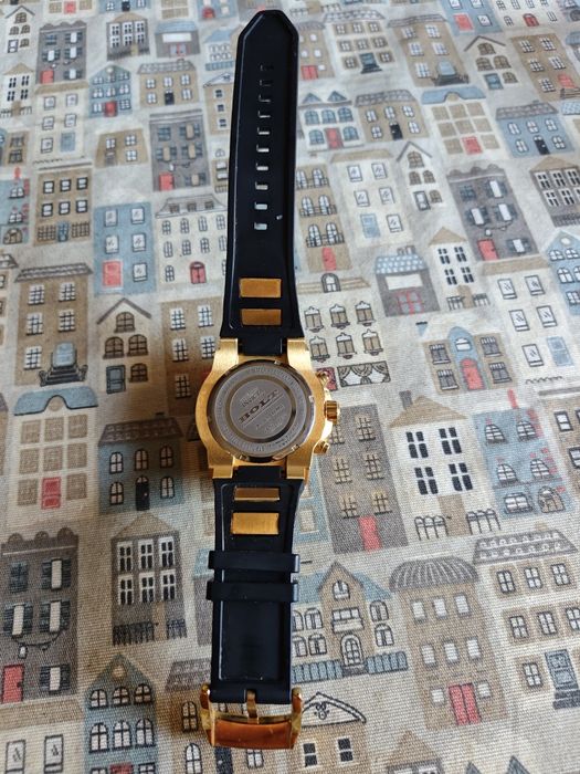 Invicta  BOLT като нов