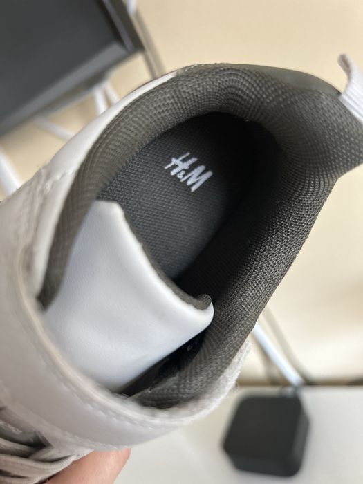 Adidasi H&M, marimea 29