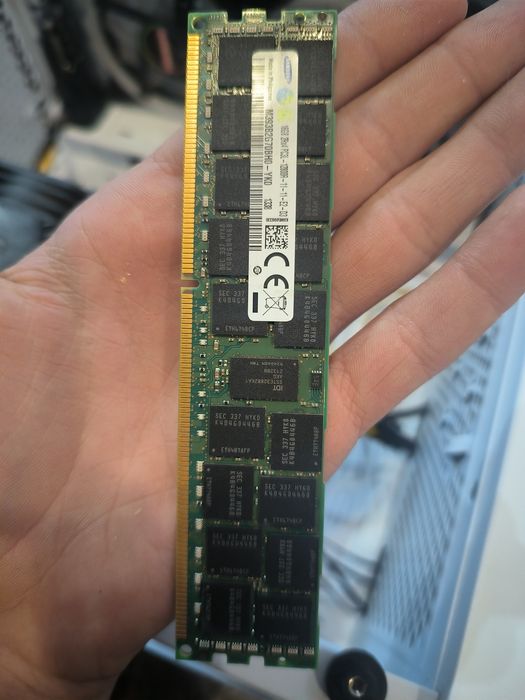 Продам запчасти на компьютер