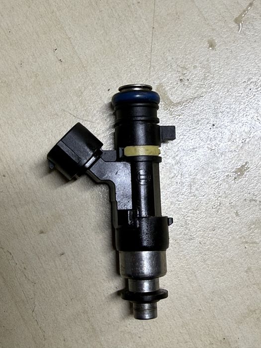 Форсунок для nissan, mitsubishi