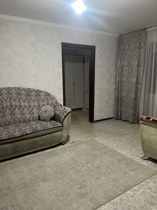 Сдам квартиру на левом берегу,