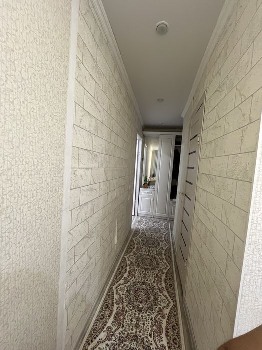 Продам 2х комн квартиру в центре