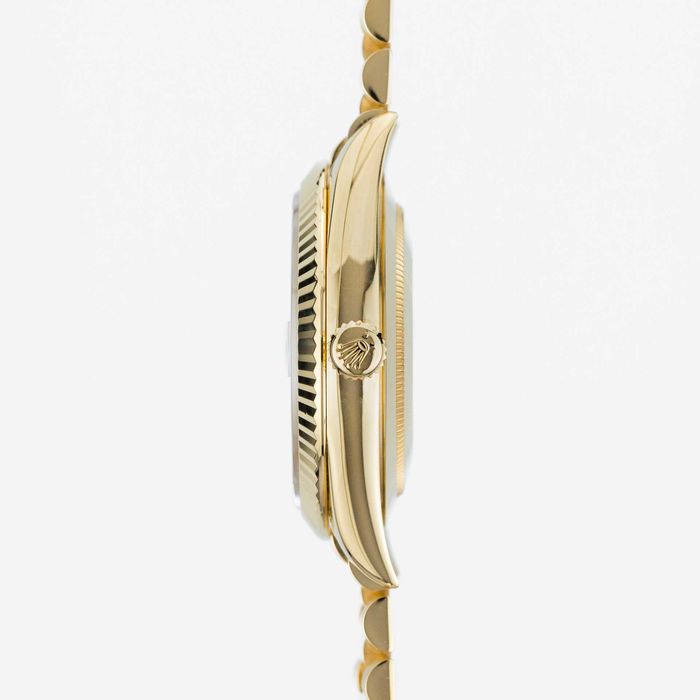 Rolex Day-Date “President” Yellow gold 228238