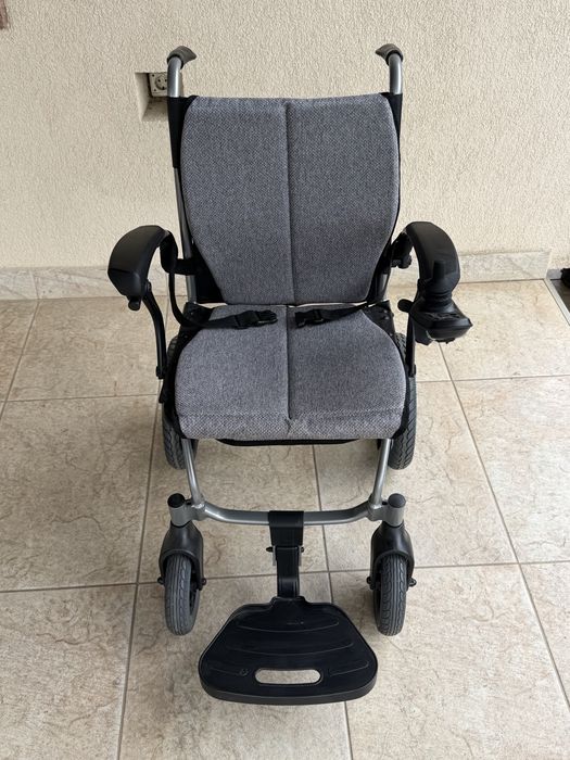 Set scaun rotile electric + scaun toaletă + rampă