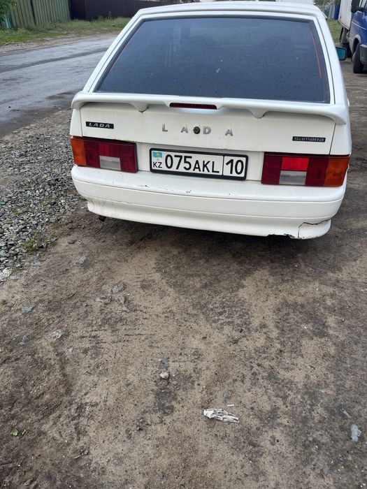 Продам машину ваз 2114