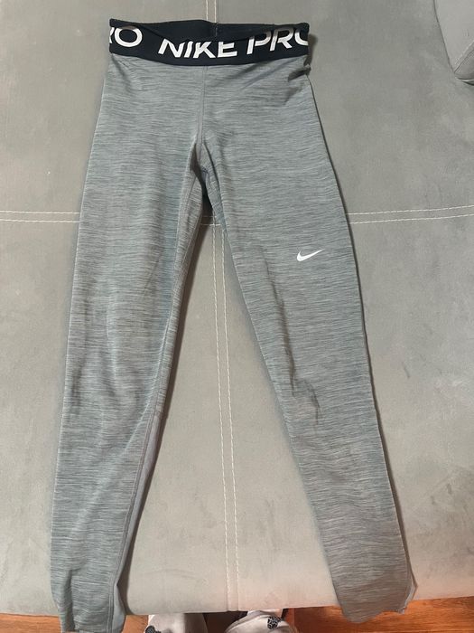 Сив клин Nike pro