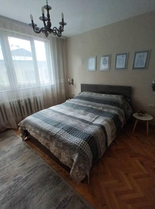 Дава се под наем Тристаен апартамент в Пловдив, Кършияка - 100 кв.м за 550 € - Снимка #3