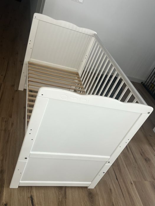 Patut pentru bebelus intre 0-4 ani