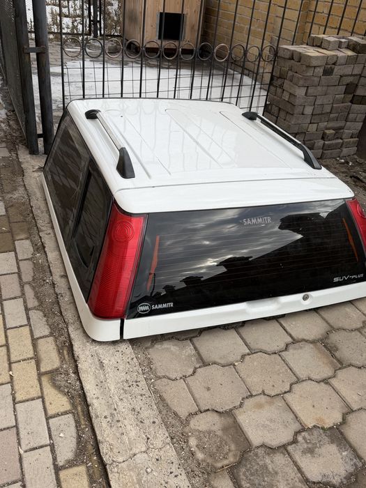 Продаю кунг на Toyota Hilux