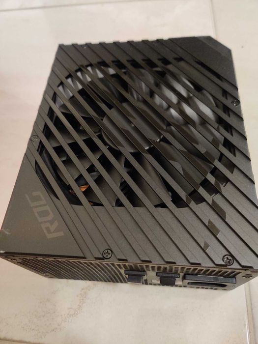 Захранване ASUS ROG THOR 1200W 80+ Platinum