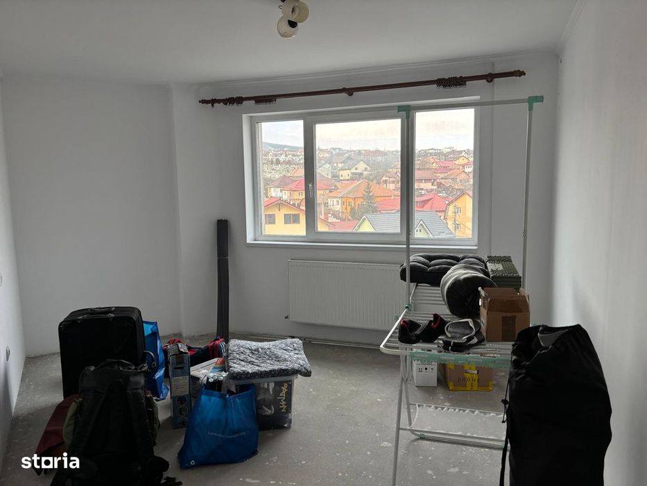 Vand apartament 3 camere Dambul Rotund