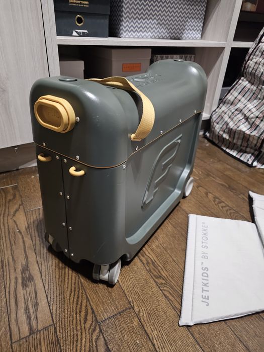 Stokke jet kids чемоданчик
