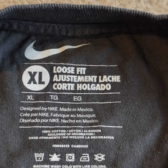 Tricou Nike loose fit XL