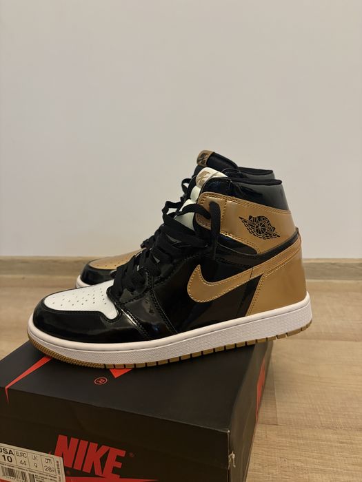 Vând Jordan Retro 1 Gold Toe