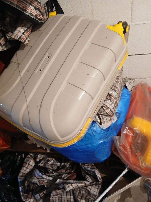 Продаю сумку на колеса