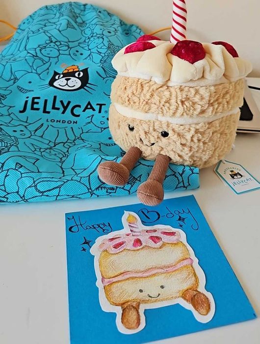 Ръчно рисувани картички за всеки повод