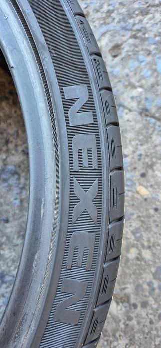 4 anvelope vara Nexen 225/35/19,dot 2022.Pretul este pe bucata.
