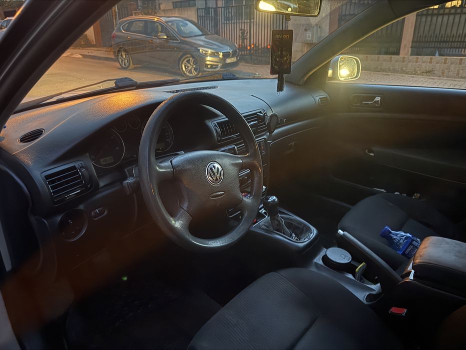 Volkswagen Passat diesel, 3.233 € — imagine 4