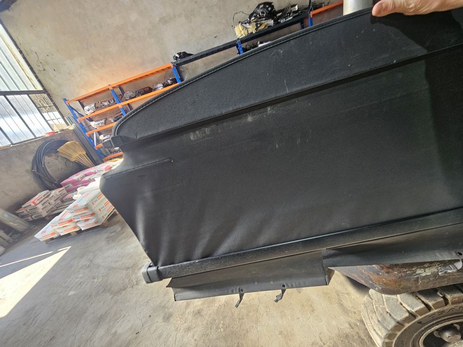 Щора в багажника за Toyota Rav4 2008г