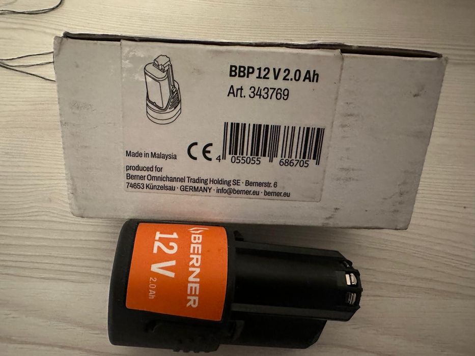 Vând acumulator 12V 2ah BERNER