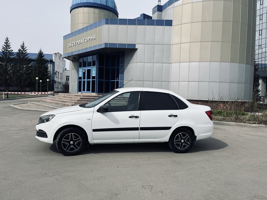 Продам автомашину марки Гранта