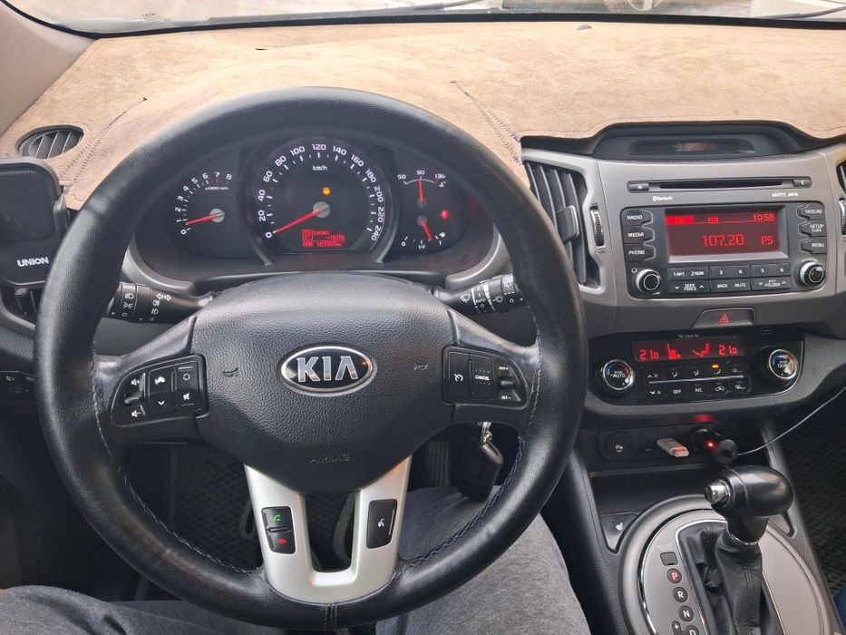 Продам Kia shortage 2014 года