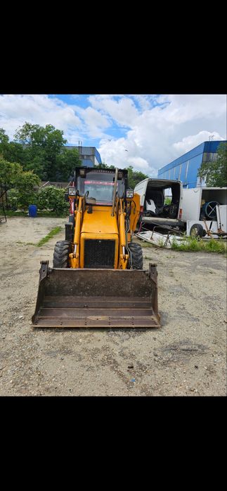 Inchiriere excavator&basculante