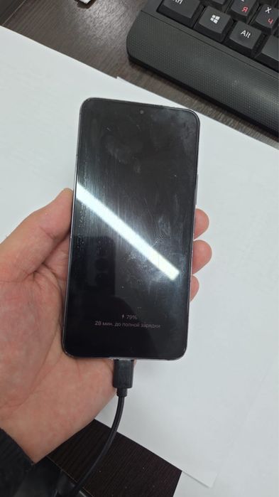 Самсунг S22  256гб