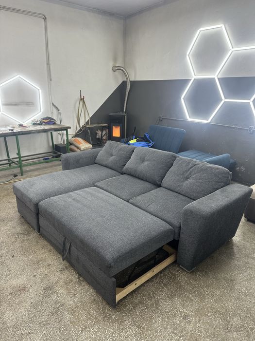 Coltar extensibil cu lada de depozitare