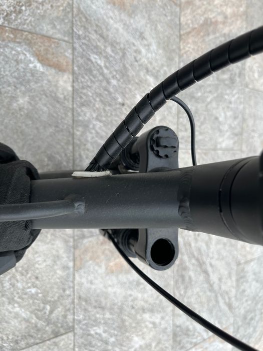 Trotinetă electrică E-Way E-6075FR + accesorii originale