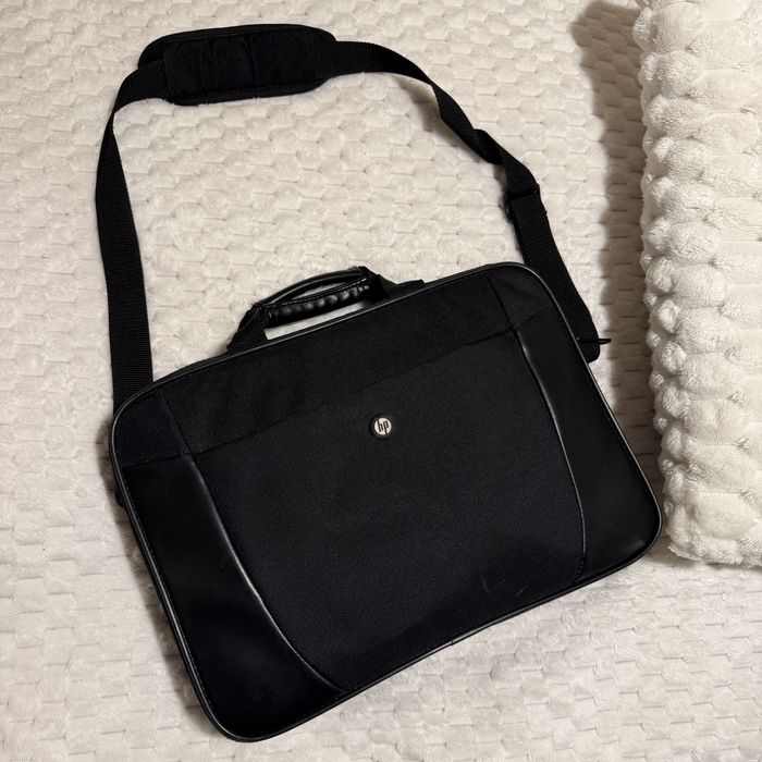 HP ProBook 4540s + оригинална чанта + мишка – отлично състояние